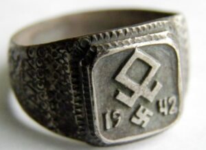 Waffen SS/ Anillo en Plata "800" de la Gebirgs Division "Prinz Eugen"